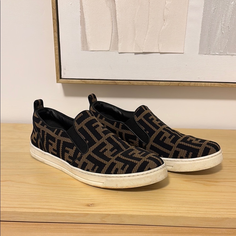 Fendi Slip on shoes